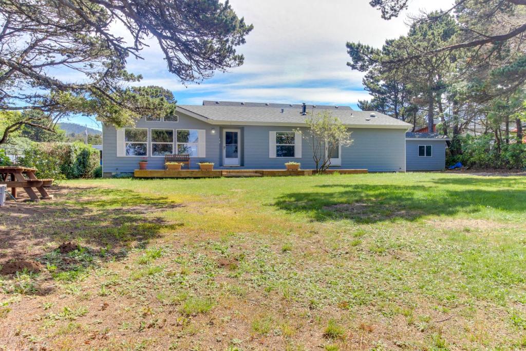 The Beach House at Yaquina Head (Agate Beach) 