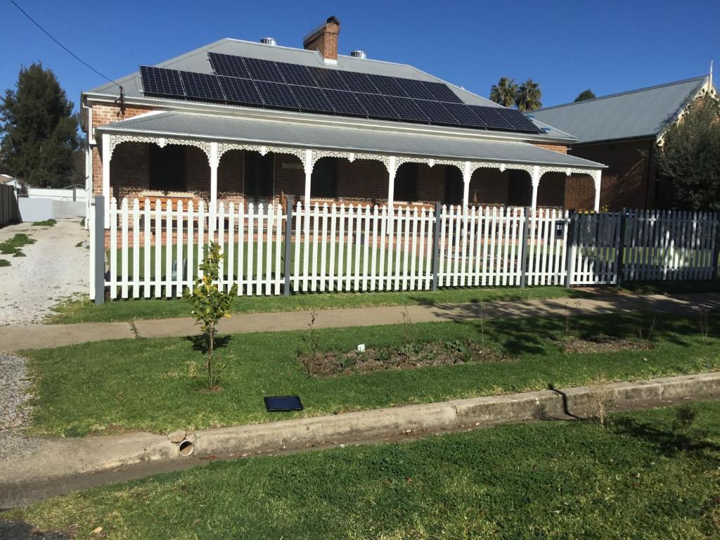 A Homestead on Market