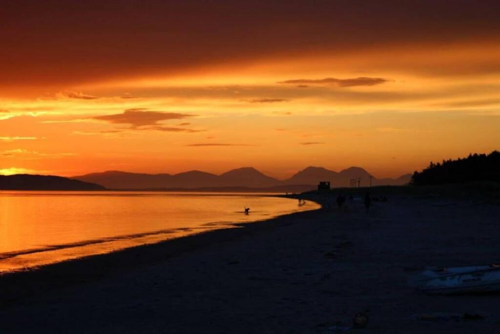 The CaraPod & HotTub - KINTYRE (Tarbert) 