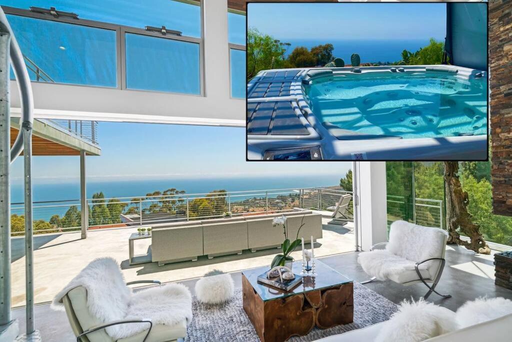 Malibu Glass House: Architectural w 180deg Views