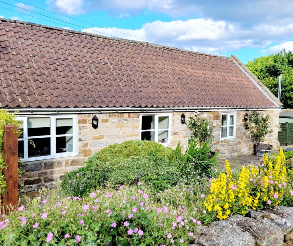 Underhill Holidays - Underhill Holiday Cottage