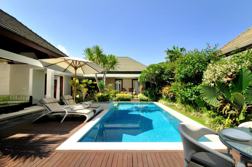 Beachfront Estate Sanur - Seven Kejora