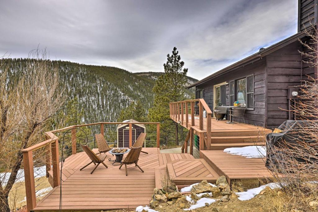 Idaho Springs Retreat with Deck, Mountain Views