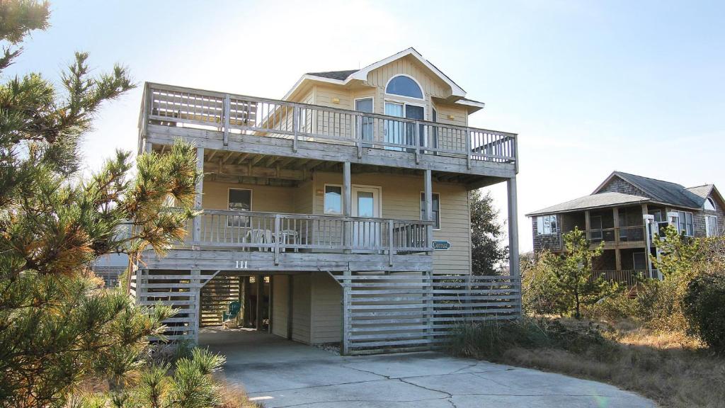 CD12, Marsh Rose Cottage- Oceanside, Dogs Welcome, Easy walk to the Beach